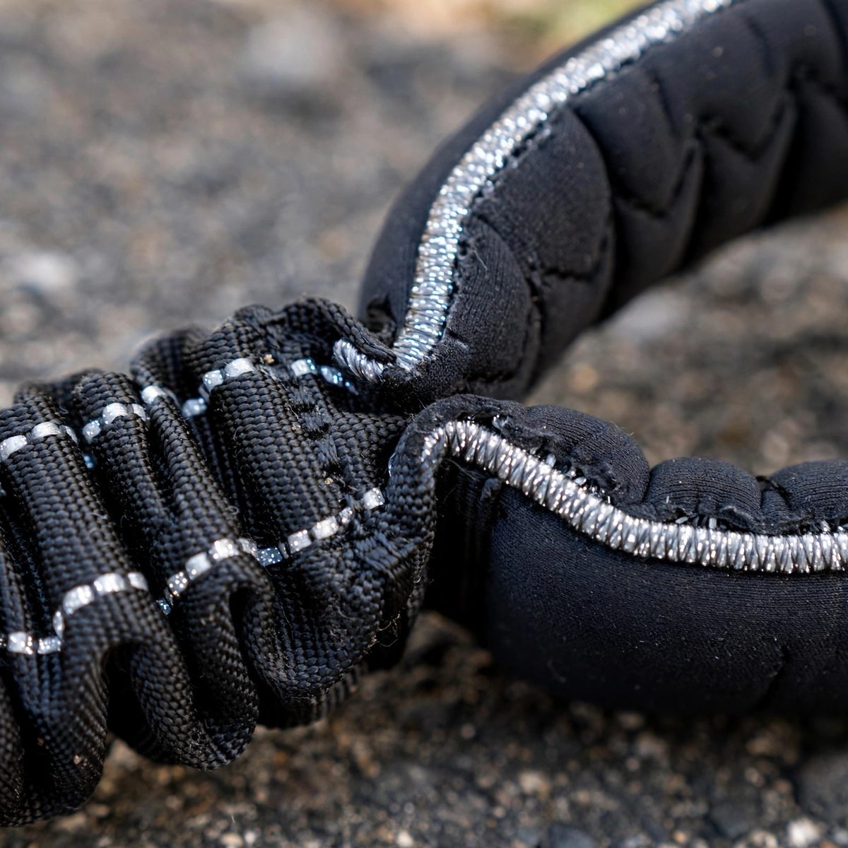 TrekTails Bungee Shock-Absorbing Dog Leash — view 3
